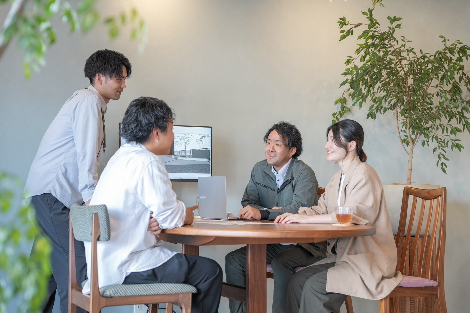 株式会社　アーキガーデン